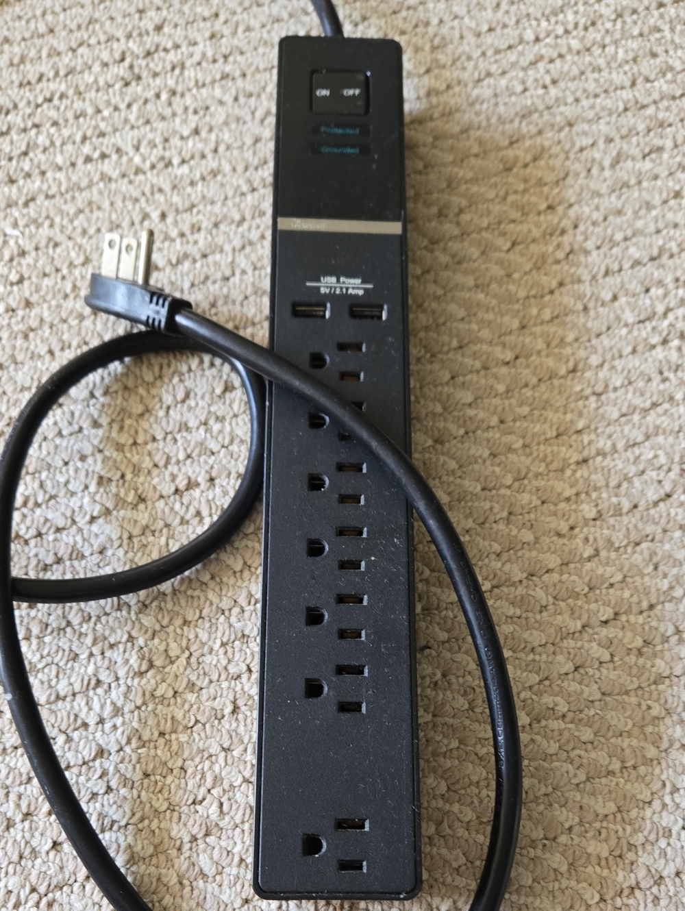 Rocketfish Black 7 Power Strip Surge Protector with 2 USB Ports 14 Inches Long